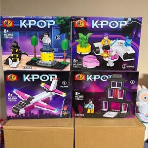K-pop Building Set Of 4